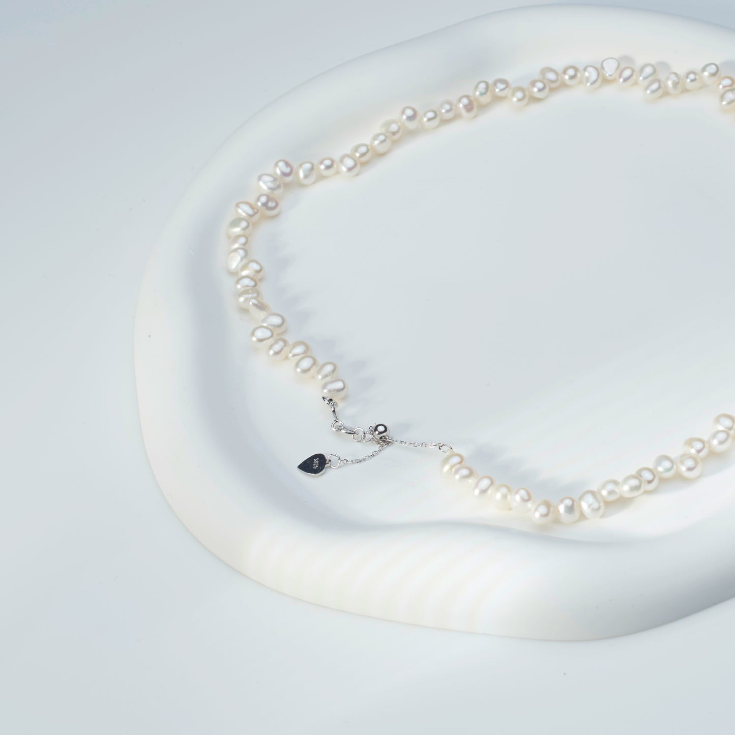 L310011 - Kisspearl Jewelry 4-5mm Baroque Side Hole Pearl Necklace