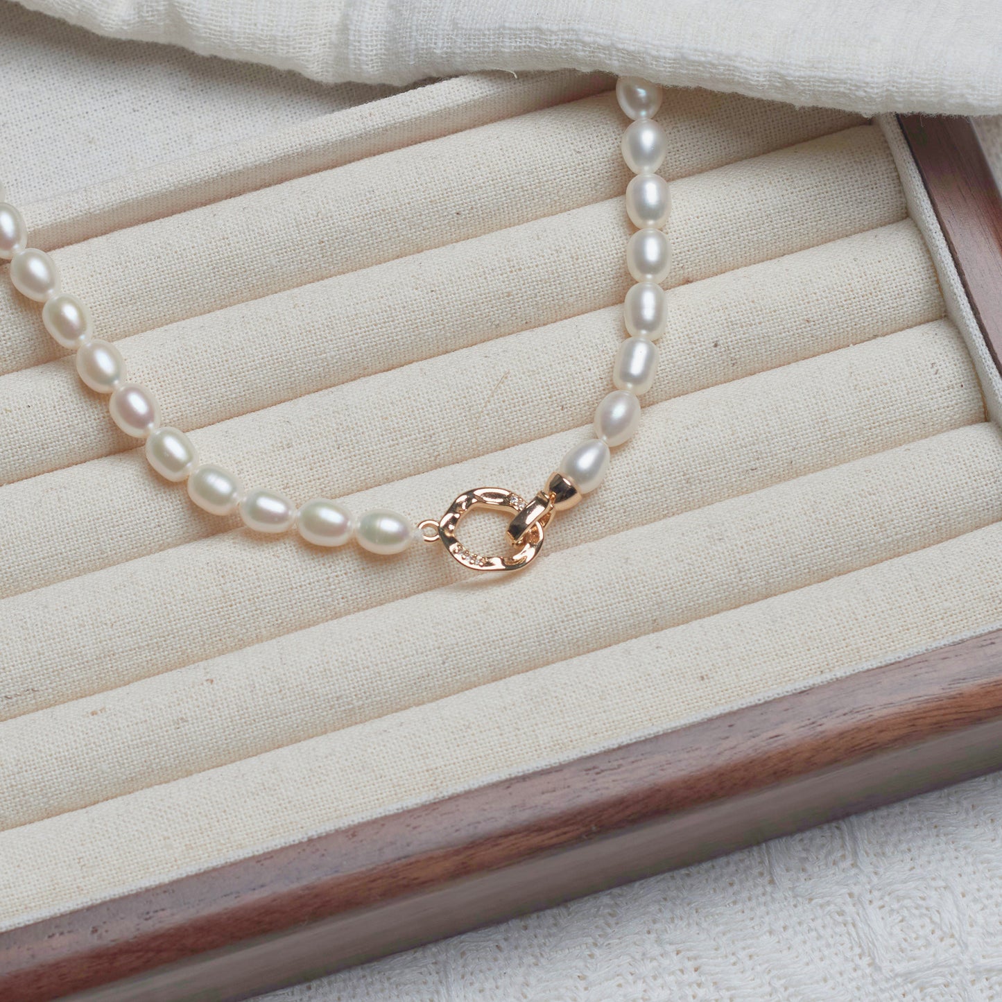 Rice Pearl Necklace