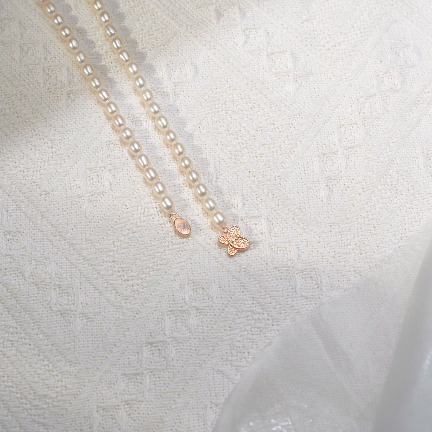 Rice Pearl Necklace