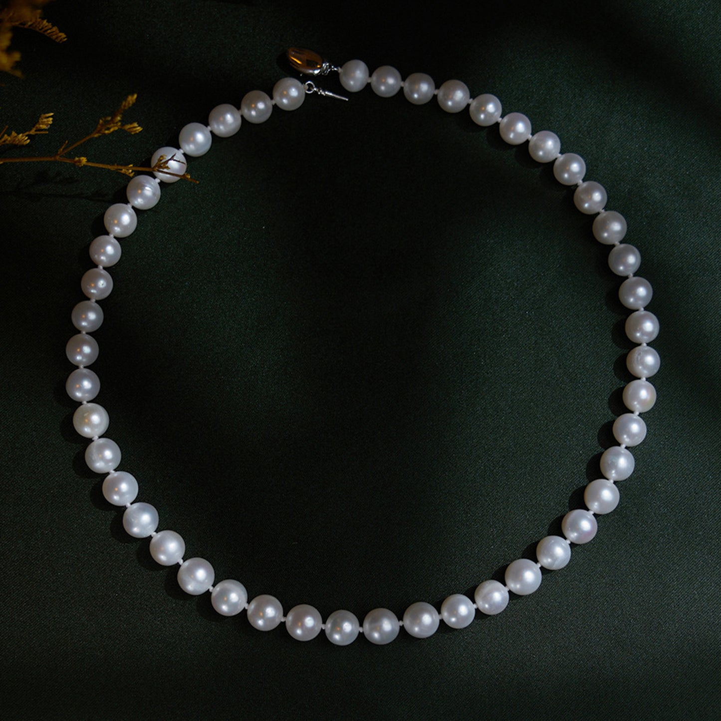 XL002 - Kisspearl Jewelry 9-10mm Near Round Pearl Necklace