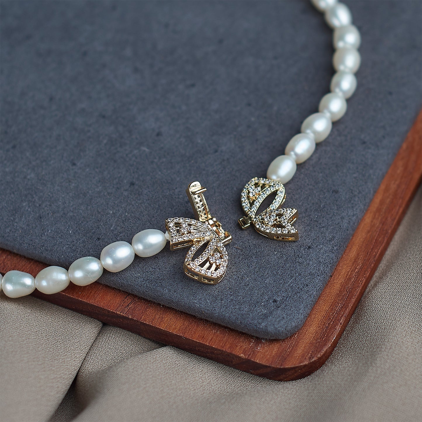 L310001 - Kisspearl Jewelry 6-7mm Rice Pearl Necklace