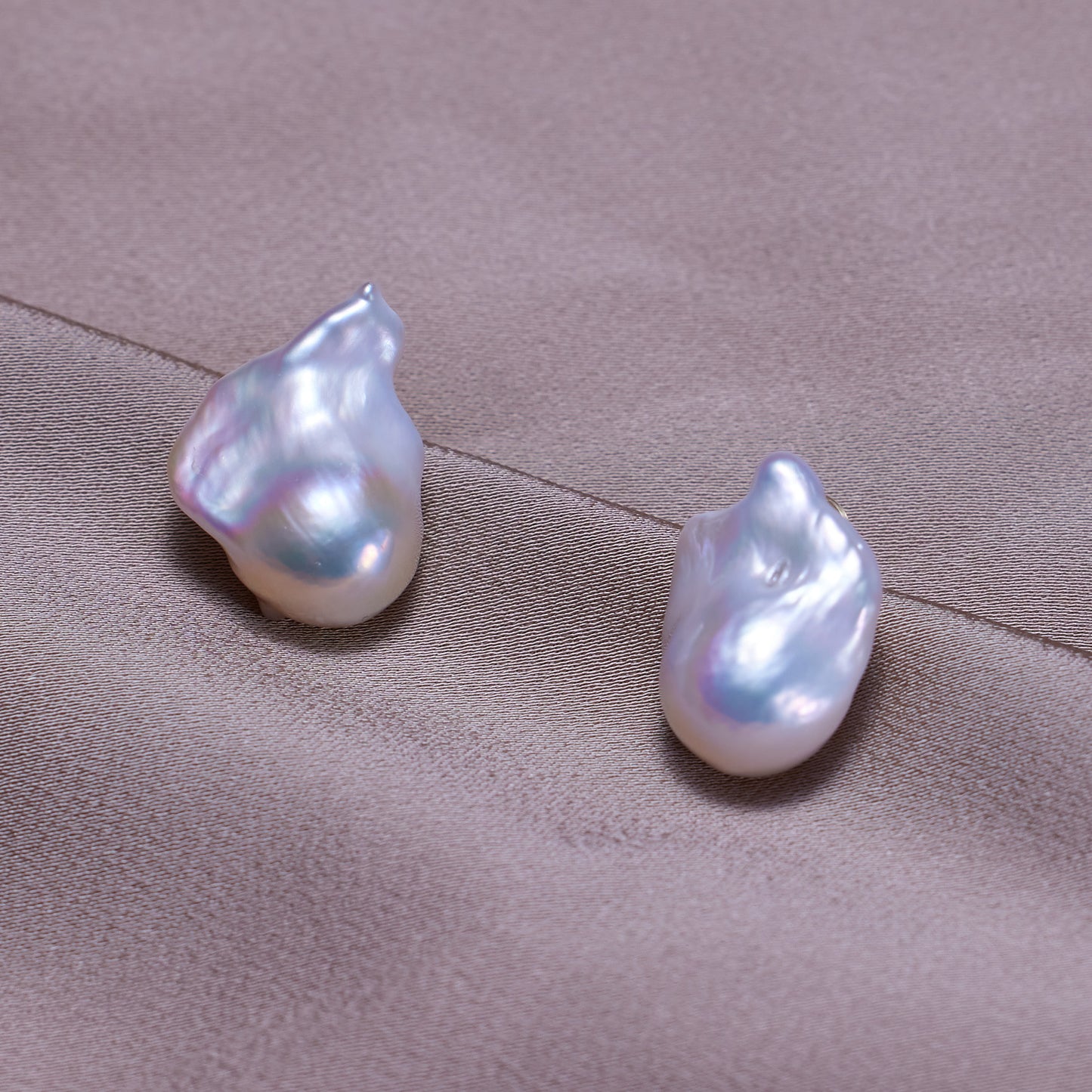 Fireball Pearl Earrings