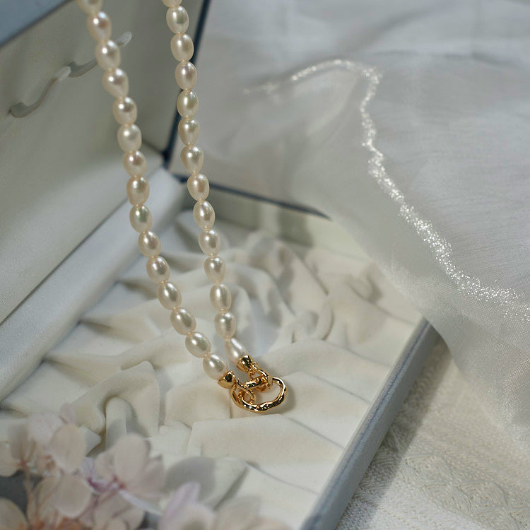 Rice Pearl Necklace