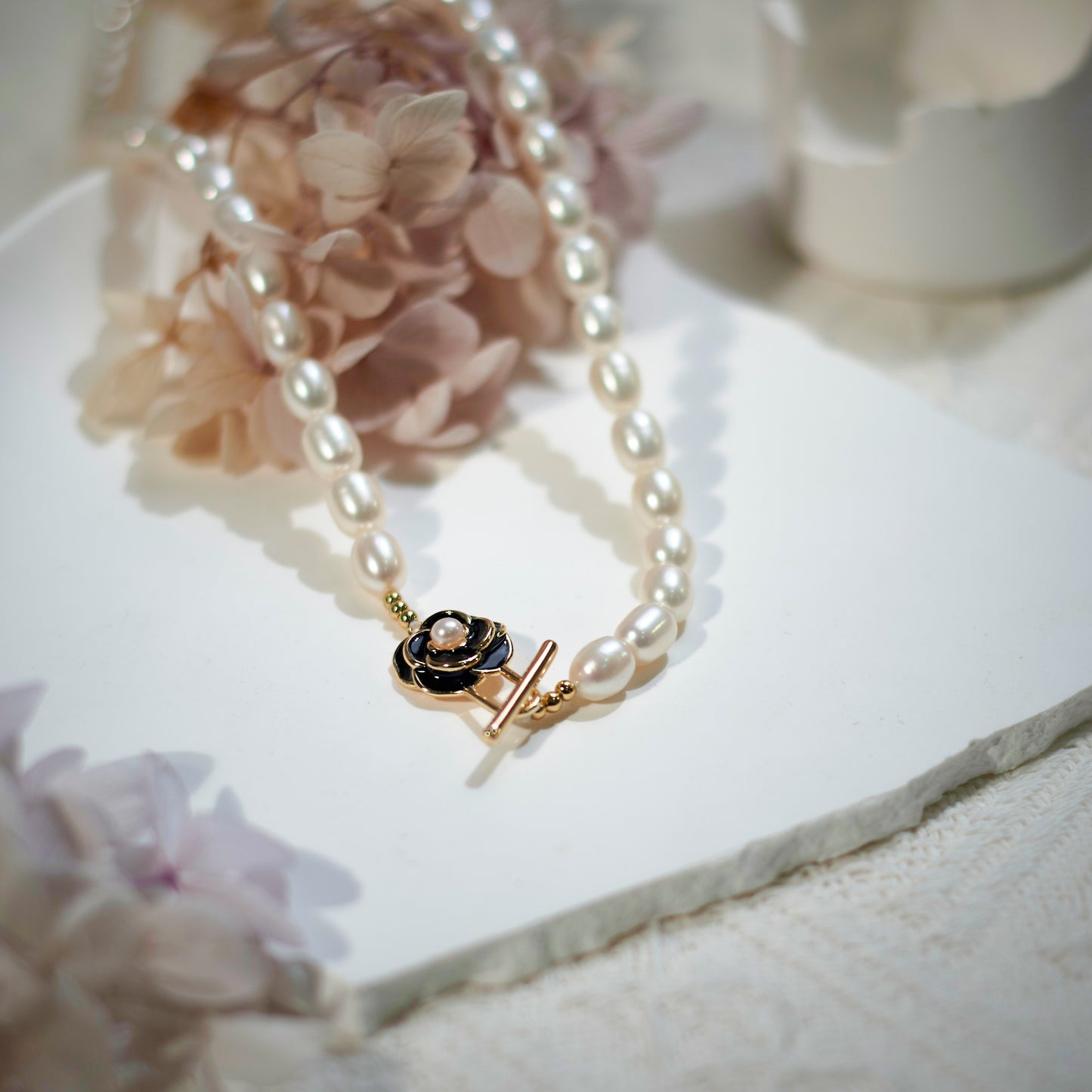 Rice Pearl Necklace