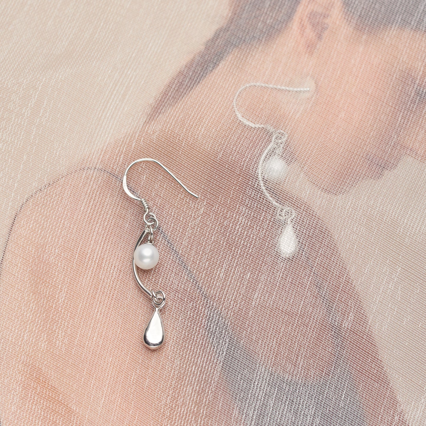 Freshwater Pearl Earrings