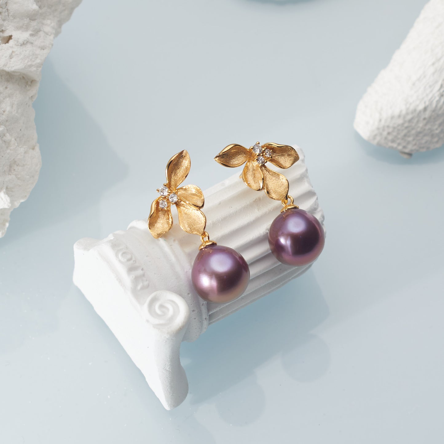 E407007 - Kisspearl Jewelry 11-12mm Purple Edison Pearl Earrings