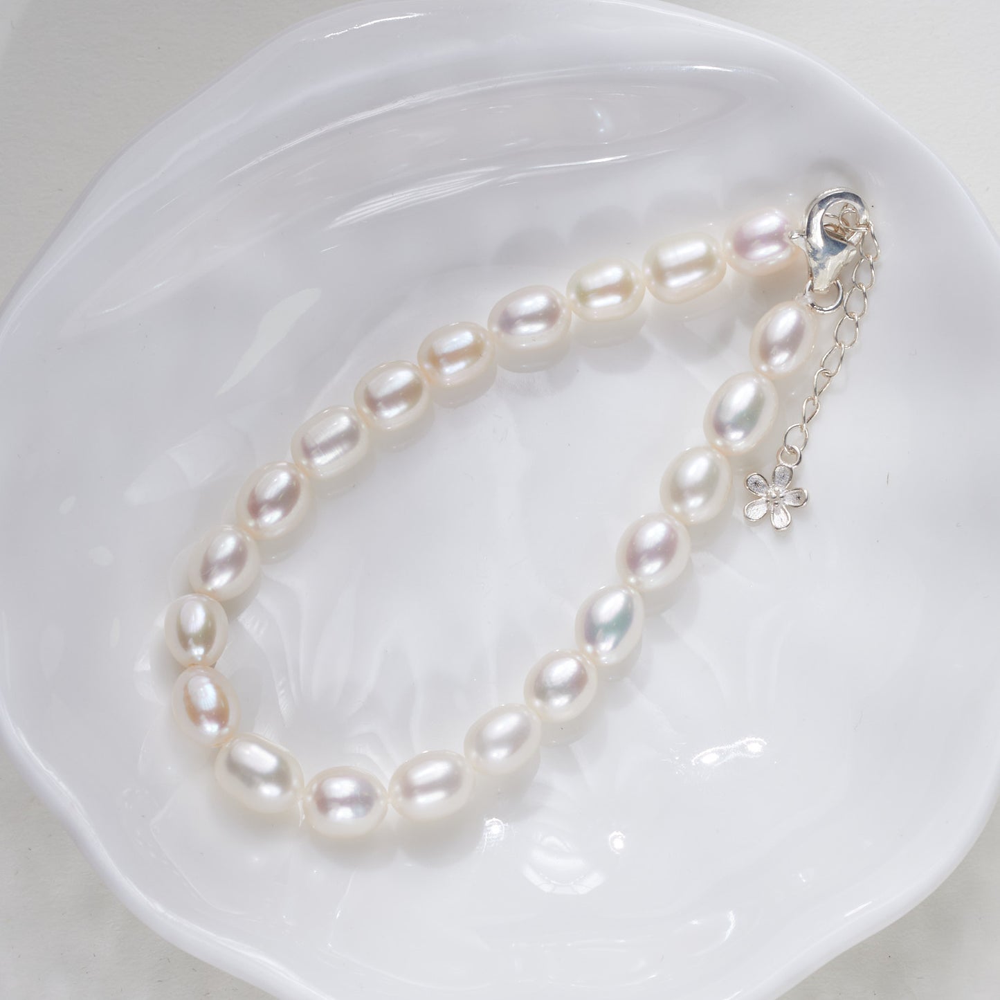 S406002 - Kisspearl Jewelry 6-7mm Rice Pearl Bracelet