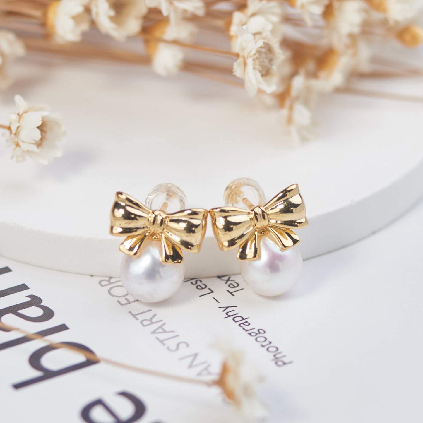 E410003 - Kisspearl Jewelry 8mm Baroque Bow Pearl Earrings