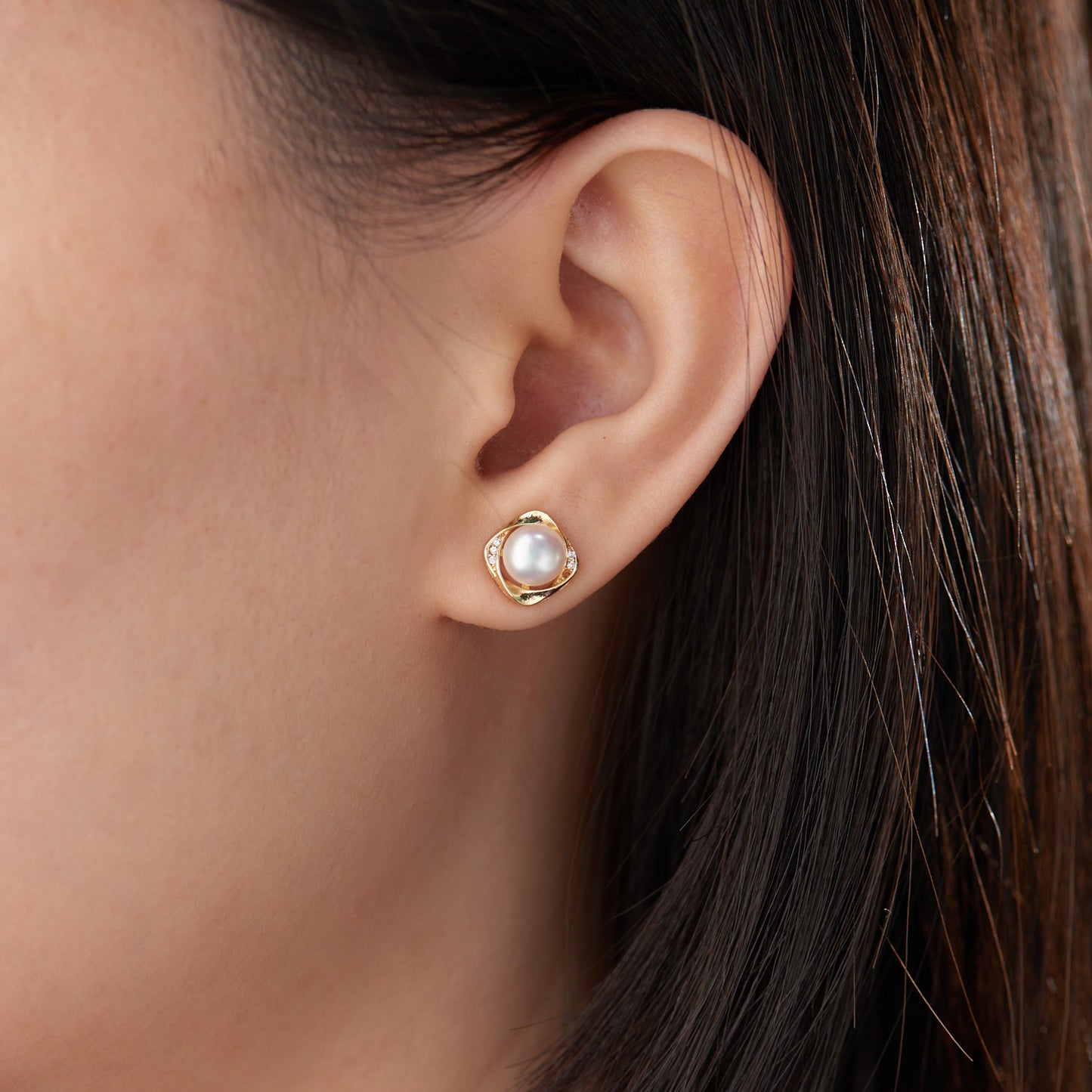 EH003 - Kisspearl Jewelry 6-7mm Button Pearl Copper Earrings